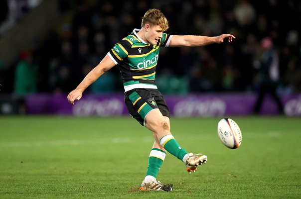 Fin Smith Northampton Saints kicks v Harlequins Gallagher PREM 2026