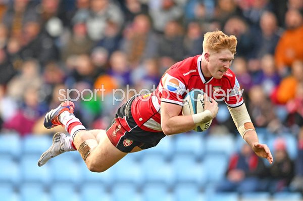 Max Knight Gloucester Rugby scores v Exeter Chiefs PREM Rugby Cup 2026