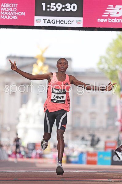 Sabastian Sawe Kenya World Record 1:59:30 London Marathon 2026