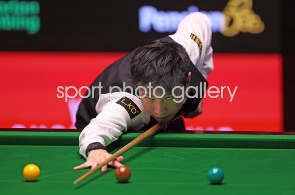 Zhao Xintong China v Ding Junhui World Snooker Championship 2026