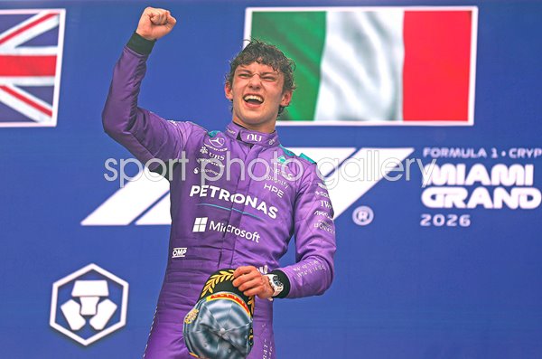 Kimi Antonelli Italy celebrates winning Miami Grand Prix 2026