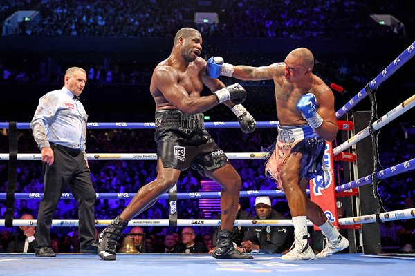 Fabio Wardley punches Daniel Dubois WBO World Heavyweight Boxing Manchester 2026