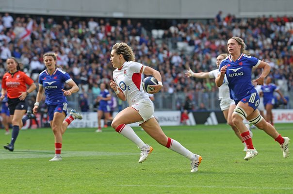 Ellie Kildunne England scores v France Women's Six Nations Bordeaux 2026