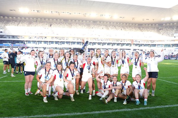 England celebrate Women's Guinness Six Nations Grand Slam 2026
