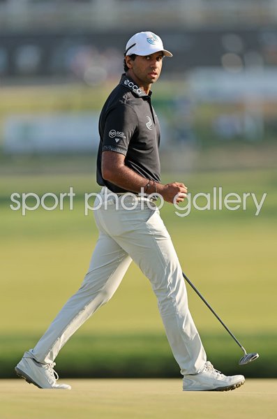 Aaron Rai England celebrates huge birdie putt 17th USPGA Championship Aronimink 2026