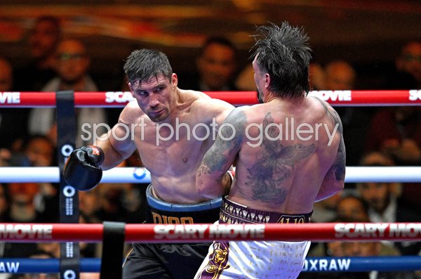 Rico Verhoeven punches Oleksandr Usyk Cairo 2026