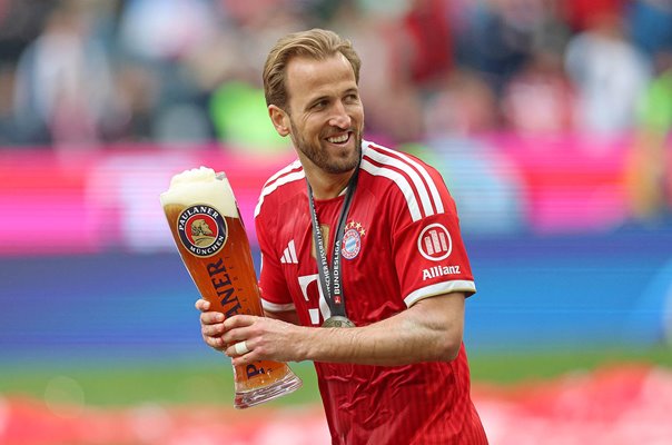 Harry Kane Bayern Munich celebrates Bundesliga title win 2026