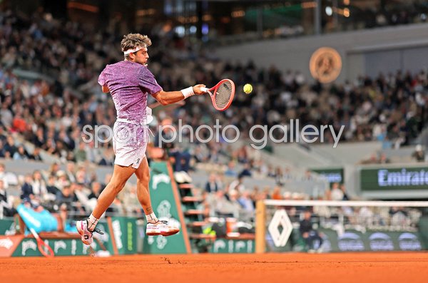 Flavio Cobolli Italy forehand v Felix Auger-Aliassime French Open 2026
