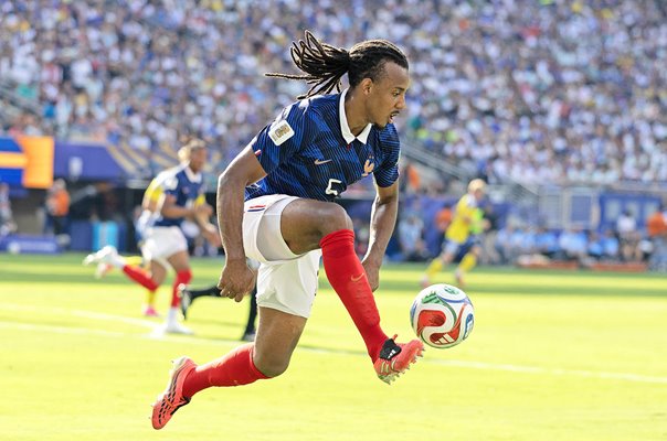 Jules Kounde France in control v Sweden Last 32 New Jersey World Cup 2026