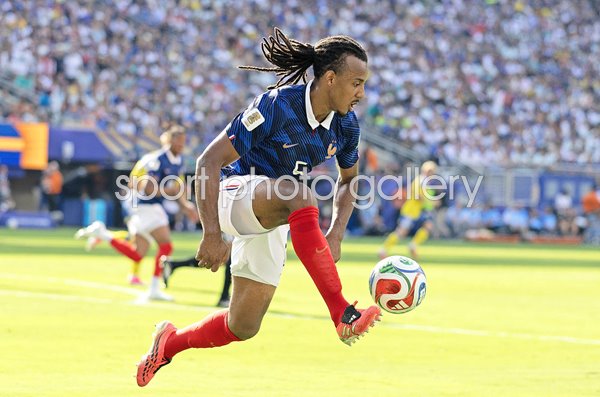 Jules Kounde France in control v Sweden Last 32 New Jersey World Cup 2026