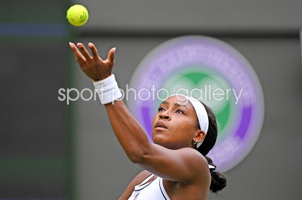 Coco Gauff USA serves v Solana Sierra Wimbledon 2026