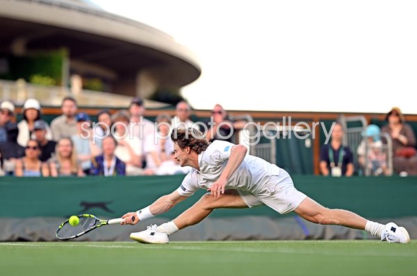 Dane Sweeny Australia stretch forehand v Grigor Dimitrov Wimbledon 2026