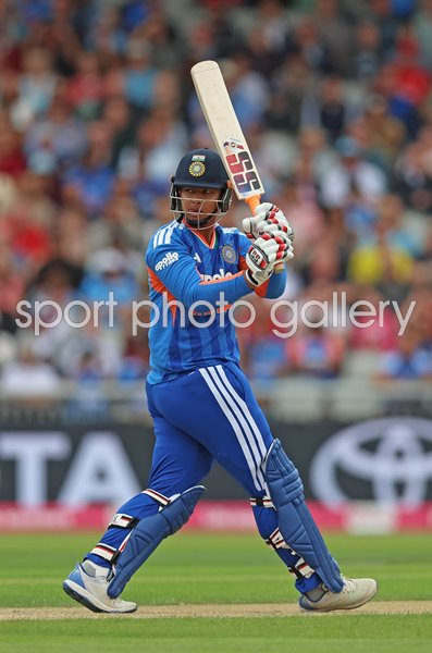 Vaibhav Sooryavanshi India bats v England T20 Old Trafford 2026