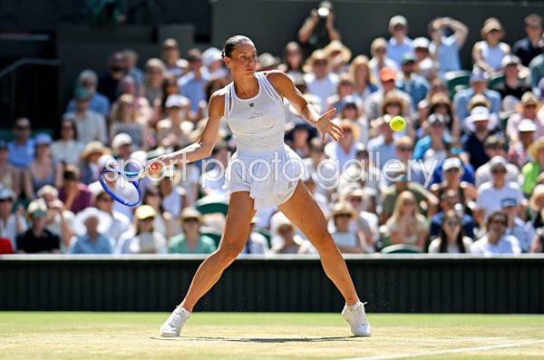 Marta Kostyuk Ukraine forehand v Jasmine Paolini Wimbledon 2026