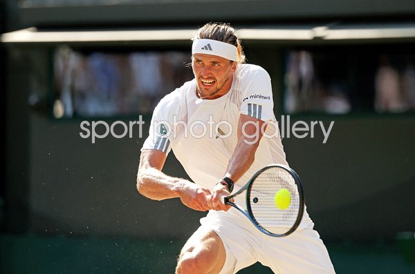 Alexander Zverev Germany backhand v Taylor Fritz Wimbledon 2026