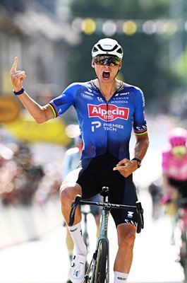 Mathieu van der Poel Netherlands wins Stage 9 Tour de France 2026
