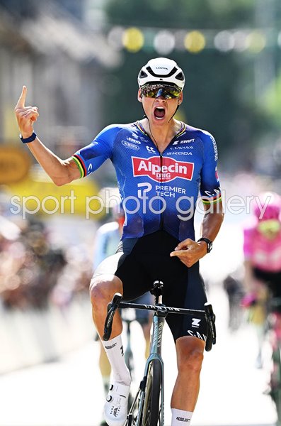 Mathieu van der Poel Netherlands wins Stage 9 Tour de France 2026