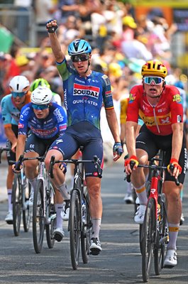 Tim Merlier Belgium wins Stage 7 Tour de France 2026 