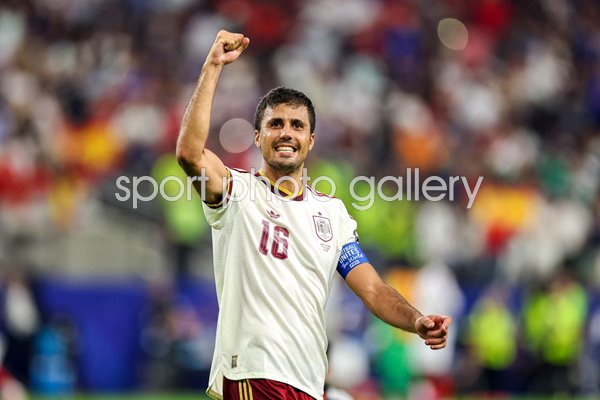 Rodri Spain celebrates win v France semi final Dallas World Cup 2026