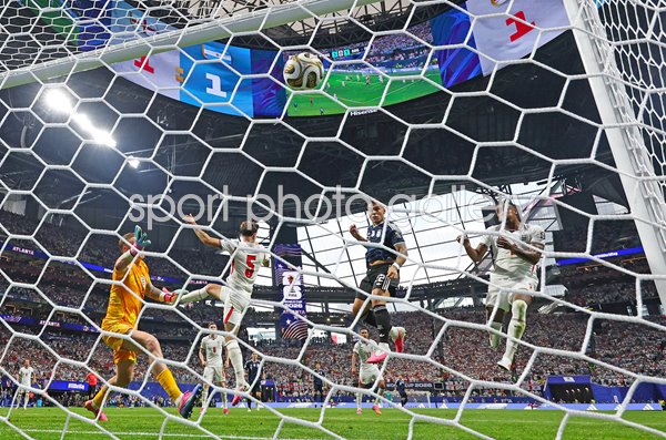 Lautaro Martinez Argentina scores v England semi final World Cup 2026