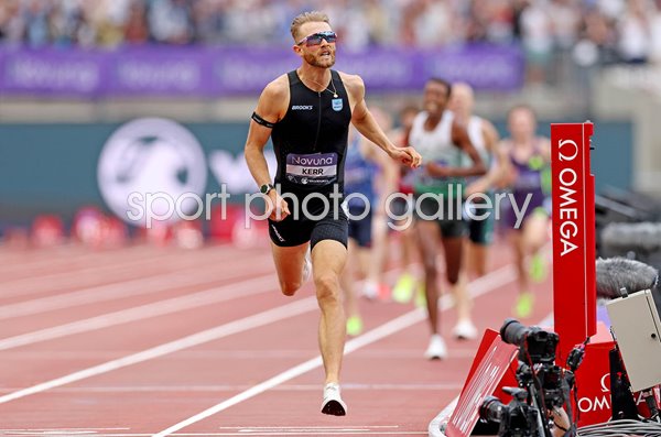 Josh Kerr Great Britain sets new Mile World Record London Stadium 2026