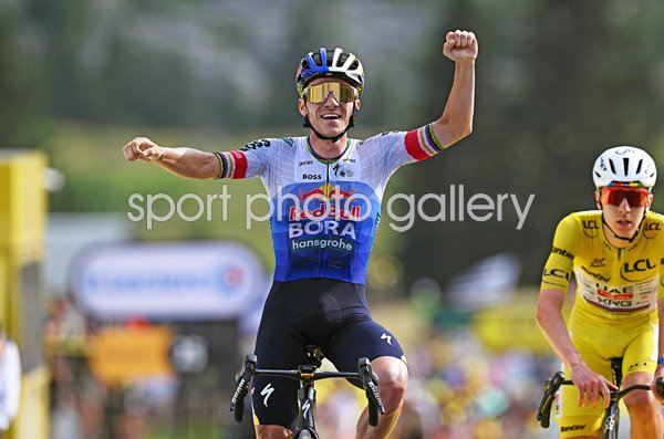 Remco Evenepoel Belgium beats Tadej Pogacar Stage 15 Tour de France 2026