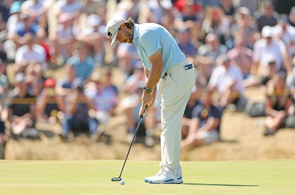 Tommy Fleetwood England 10th hole Open Championship Royal Birkdale 2026
