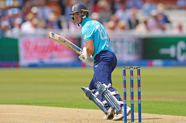 Jacob Bethell England batting v India 3rd ODI Lord's 2026