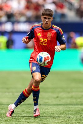 Pau Cubarsi Spain v Belgium World Cup quarter final California 2026