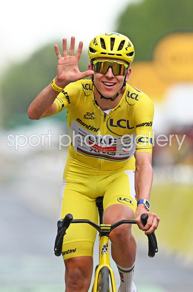 Tadej Pogacar celebrates historic 5th Tour de France win 2026