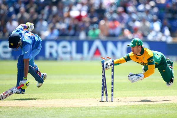 Ravindra Jadeja & AB de Villiers India v South Africa SWALEC Stadium 2013