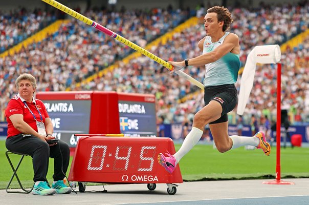 Armand Duplantis Sweden Pole Vault Runway Diamond League Poland 2026