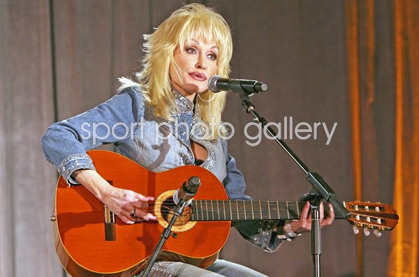 Dolly Parton Sydney Australia 2011