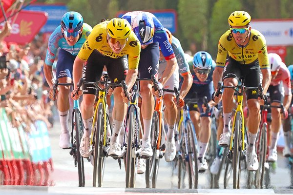 Matthew Brennan Great Britain wins Stage 5 La Vuelta 2026