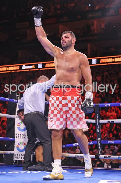 Filip Hrgovic Croatia celebrates win v Moses Itauma Heavyweight Fight London 2026