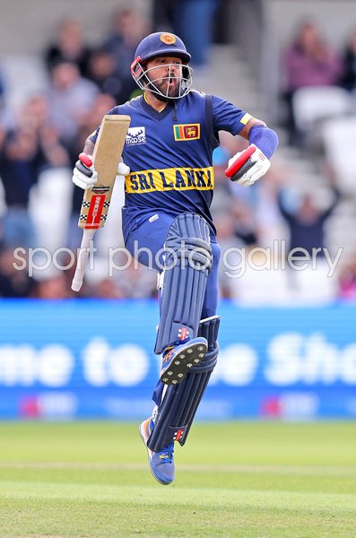 Kusal Mendis Sri Lanka celebrates century v England ODI Headingley 2026