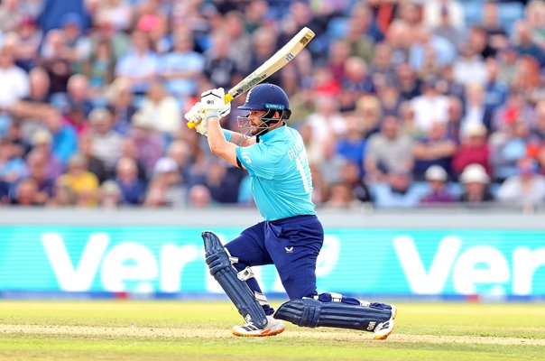 Ben Duckett England drives v Sri Lanka ODI Headingley 2026
