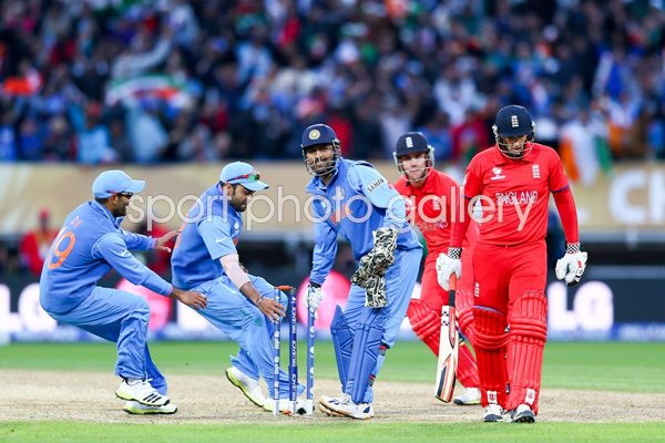 India snatch victory - ICC Champions Trophy 2013