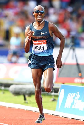 Mo Farah wins 5000m Diamond League Birmingham 2013