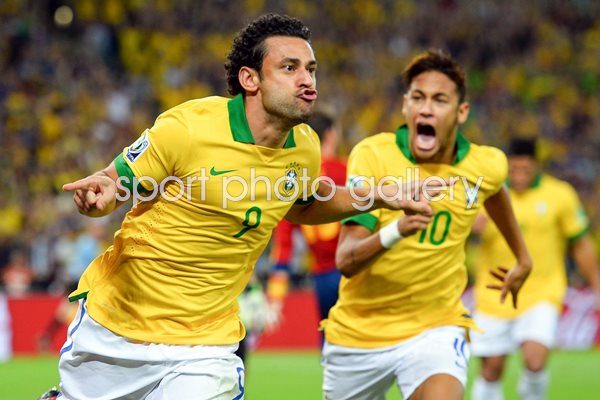 Fred Brazil scores v Spain Confederations Cup Final 2013
