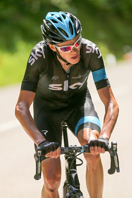 Chris Froome battles Stage 8 Tour de France 2013