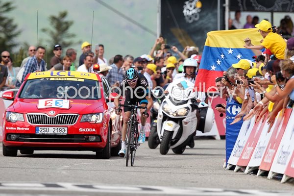 Chris Froome wins Stage 8 Tour de France 2013