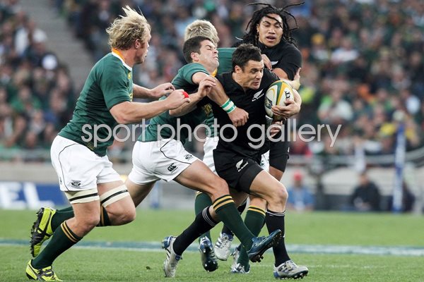 South Africa tackle Dan Carter Power
