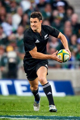 Dan Carter in action v South Africa