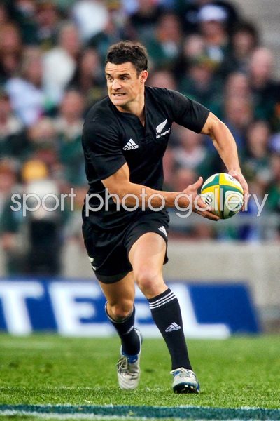 Dan Carter in action v South Africa