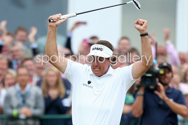 Phil Mickelson birdies the 18th Open Muirfield 2013