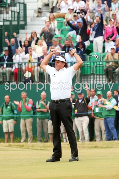 Phil Mickelson birdies the 18th Open Championship Muirfield 2013