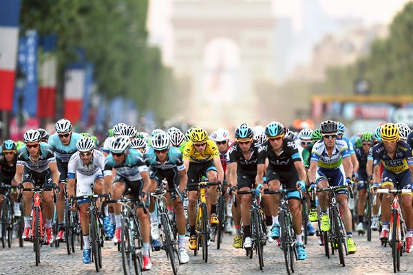 Chris Froome Yellow Jersey Tour de France Paris 2013