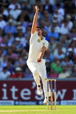 Mitchell Starc Australia bowls v England Ashes 2013