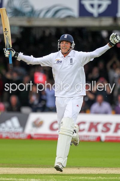 Stuart Broad celebrates his century at Lords